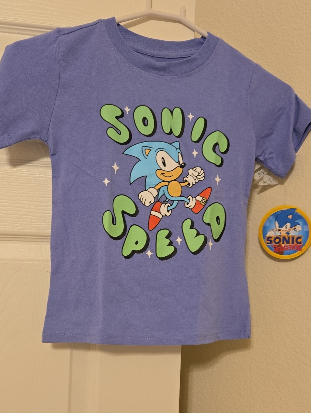 Sonic Kids Unisex T Shirt Size 5/6 Nwt